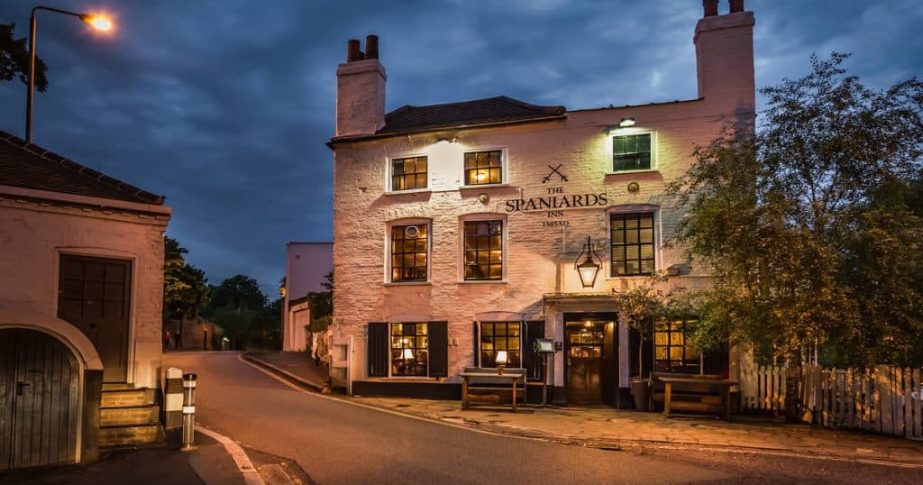 Pubs Históricos: Os pubs mais antigos de Londres