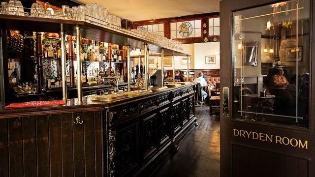 Pubs Históricos: Os pubs antigos de Londres
